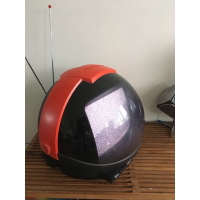 Philips Discoverer space helmet tv